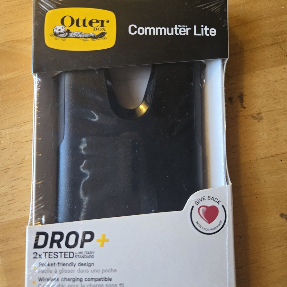 OtterBox Commuter Lite Phone Case in Black